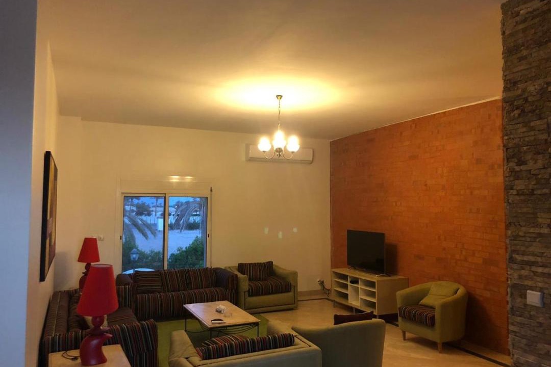 Photo of Livingroom in Durrat Al-Arous
