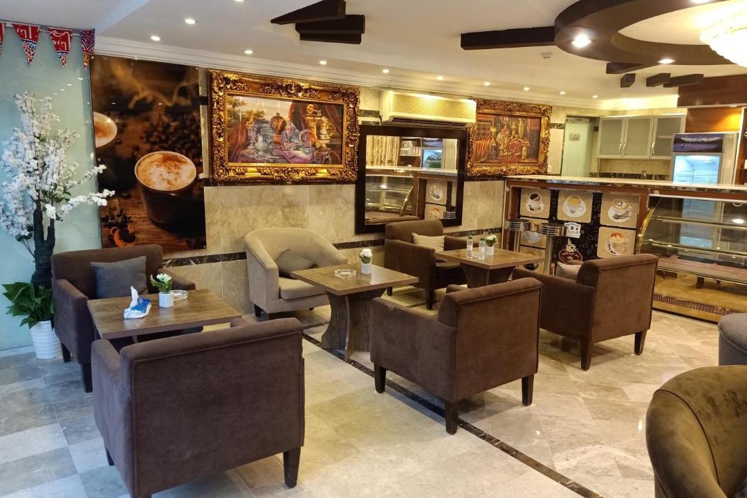 Photo of Livingroom in Sari Street