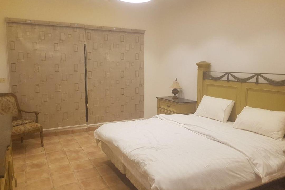Photo of Bedroom in Sari Street
