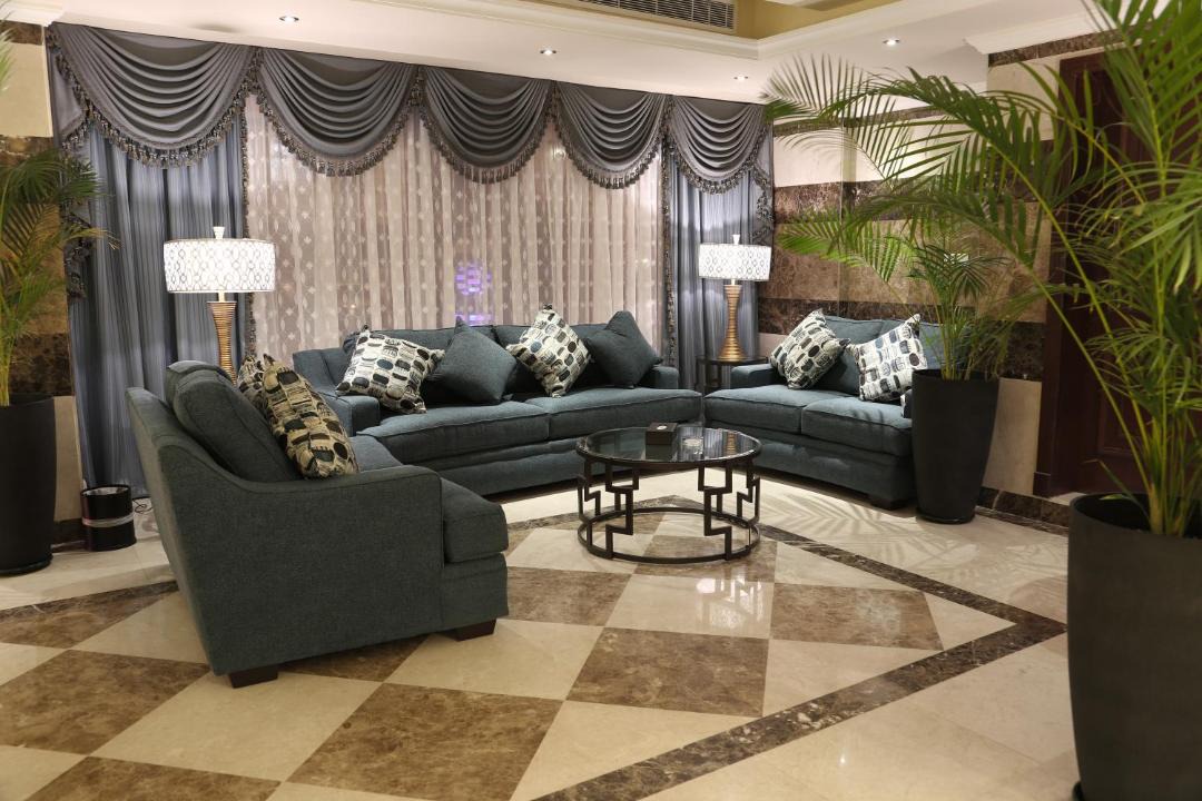 Photo of Livingroom in Sari Street