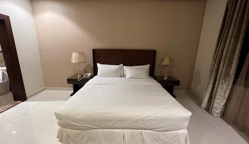 Studio, 1 King Bed
