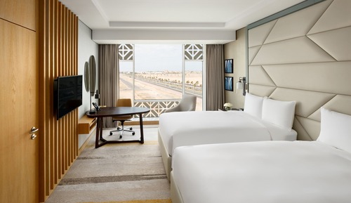 Club Room, 2 Queen Beds, Smoking (Club Floor)