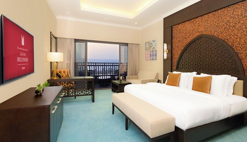 Executive Room King Bed - Sea View