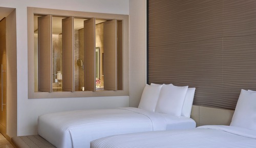 Grand Room, 2 Double Beds (City View)
