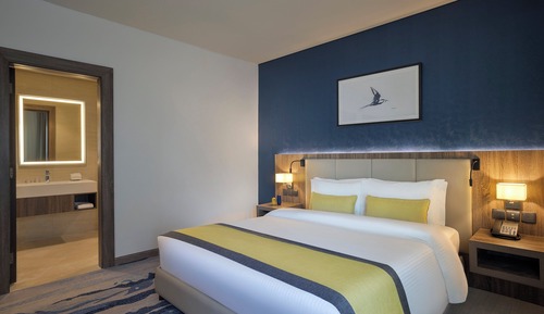 Suite, 3 Bedrooms, Non Smoking