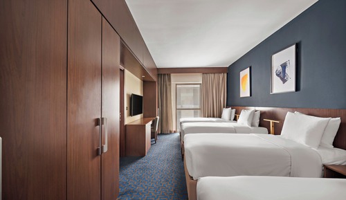 Deluxe Room, Multiple Beds
