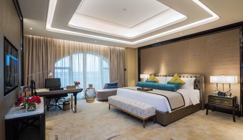 Royal Suite