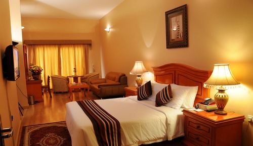 Executive Suite, 2 Bedrooms, Pool Access, City View