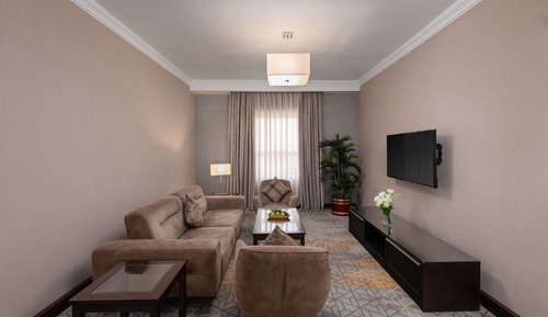 Executive Suite, 2 Bedrooms, Kitchen