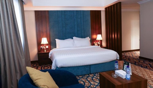 Basic Single Room, Lake View