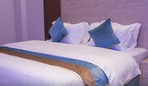 Family Suite, 2 Bedrooms, Mountain View