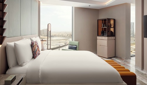 Studio Suite, 1 King Bed, City View