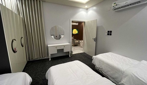 Luxury Suite