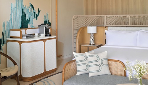 Junior Suite, 1 King Bed, Lagoon View