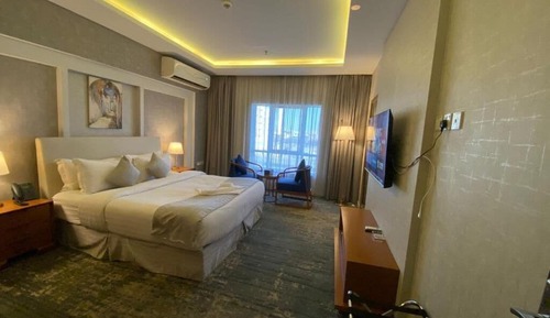 Family Suite-One Bathroom 