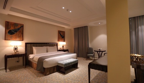 Room, 4 Bedrooms