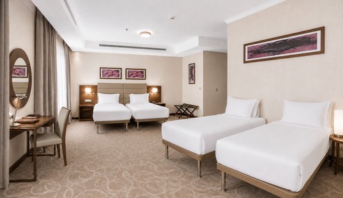 Junior Suite, Multiple Beds