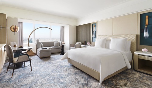 Deluxe Room, 1 King Bed