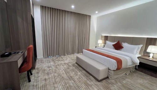 Executive Suite