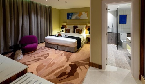 Executive Suite
