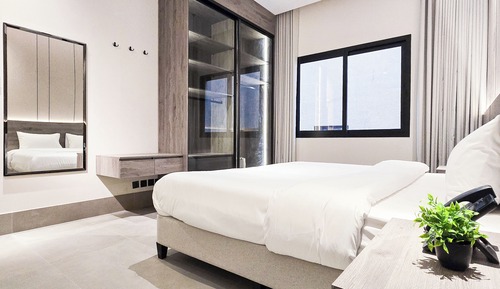 Junior Apartment