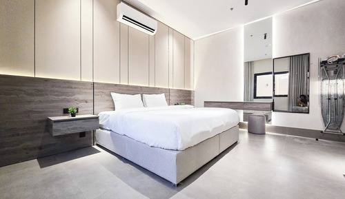 Grand Apartment