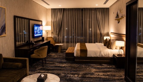 Deluxe Suite