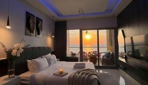 Deluxe Suite, Balcony, Sea View