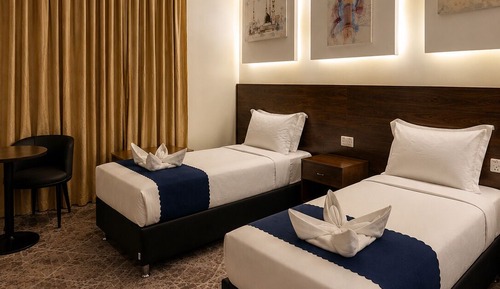 Basic Twin Room, City View