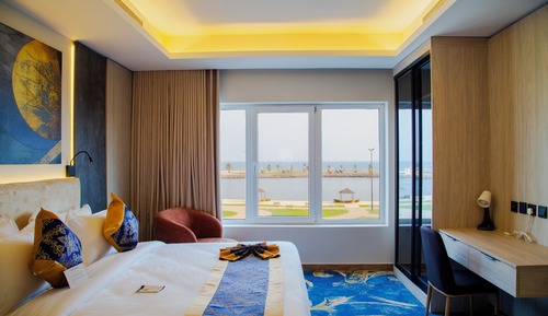 Deluxe Suite, Beach View