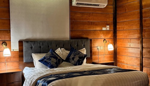 Luxury Suite, Executive Level