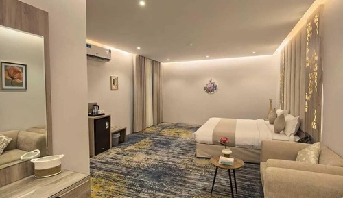 Junior Suite, City View