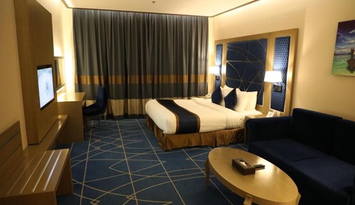 Family Suite, Balcony, City View