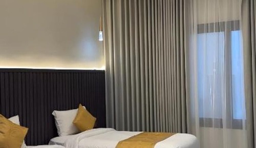 Deluxe Studio, City View