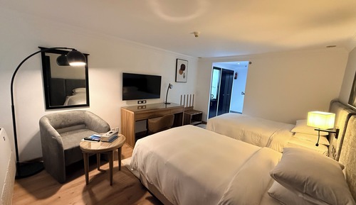 Business Room, 2 Twin Beds