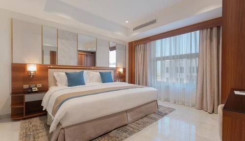 Executive Suite, Sea View
