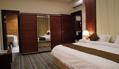 Luxury Suite