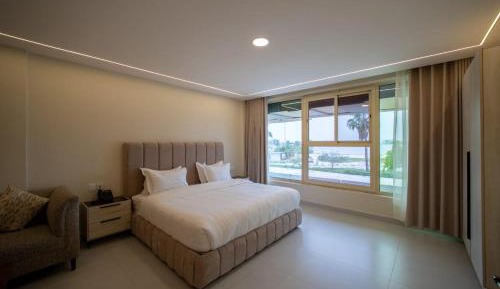 Studio with Sea View