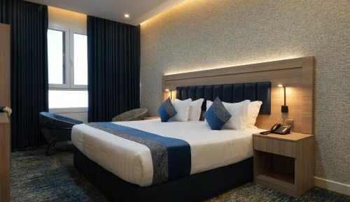 One-Bedroom Family Apartment