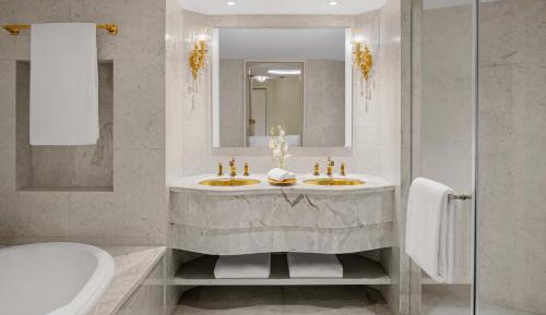 Royal Suite