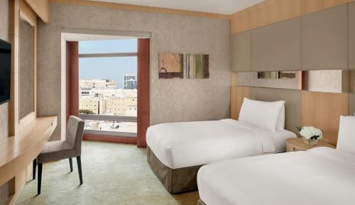 Two-Bedroom Suite - Club Lounge Access