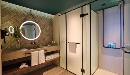 Executive King Suite