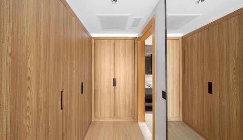 One-Bedroom Suite