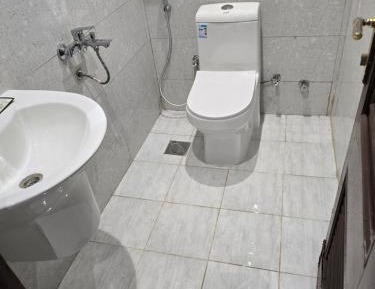 Quadruple Room with Private Bathroom