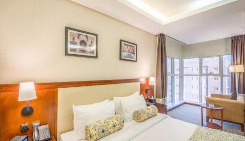 Deluxe King Room