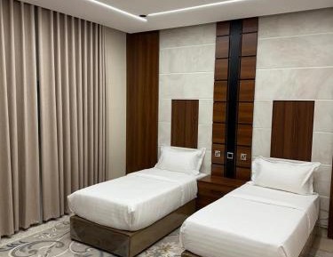 Junior Suite with Garden View