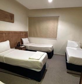 Quadruple Room with Private Bathroom