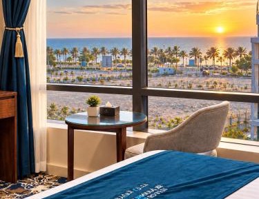 Double or Twin Room with Side Sea View