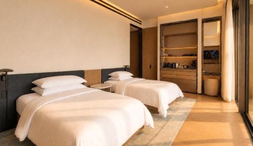 Twin Room with Balcony