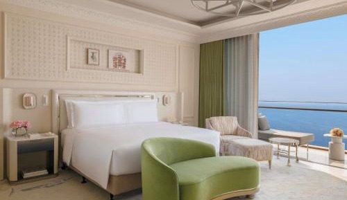 Grand Panoramic King Room with Balcony